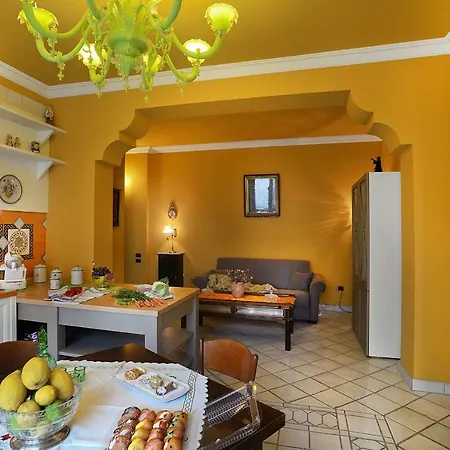 Apartamento Donna Filomena Casa Di Charme Salerno